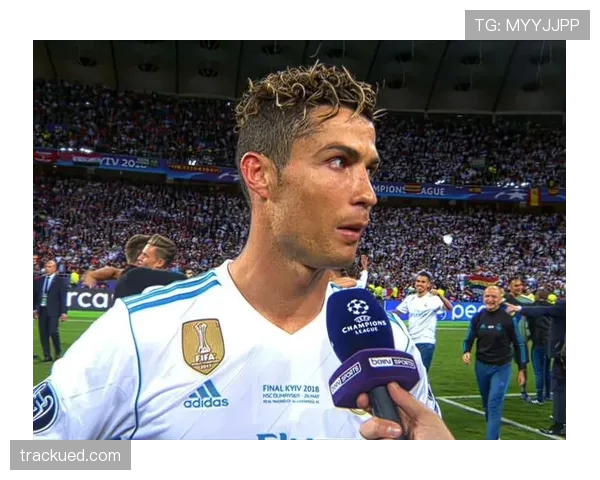 C罗高位逼抢如何撕裂防线？关键战射门效率提升背后的进攻机制