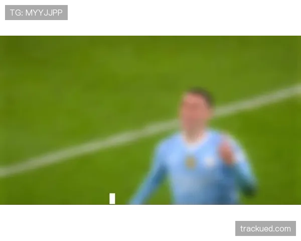 接管中场直塞撕破后防福登本赛季角色回撤