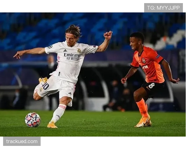 沃特金斯与若塔：多面属性如何影响战术适配性？