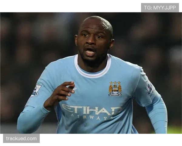 兰帕德与维埃拉中场推进频率分化背后的战术角色差异